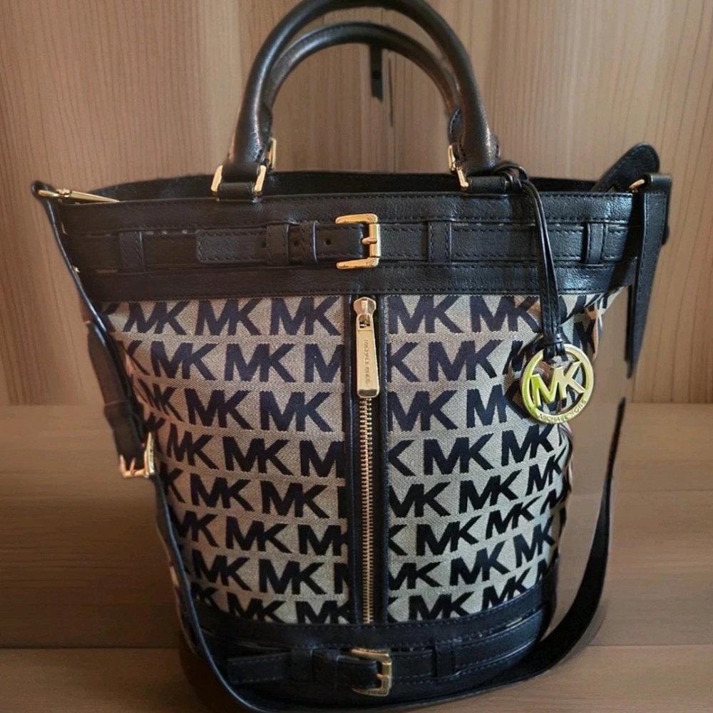 Michael Kors Black and Tan Signature Tote